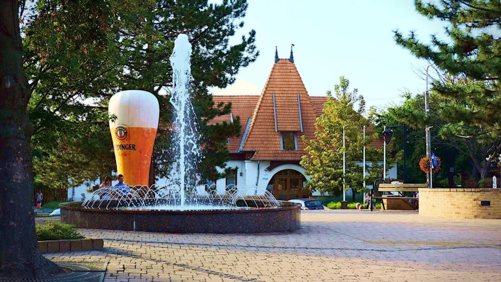 Kazáncsere Erdőkertes